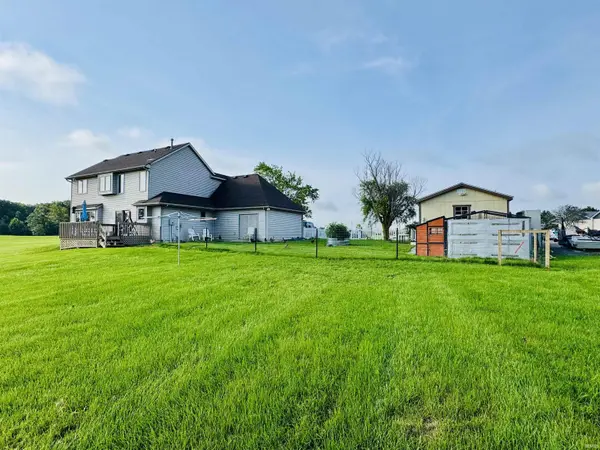 6427 County Road 40 RD, Butler, IN 46721