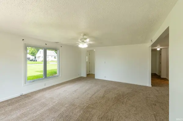 51460 Lake DR, Elkhart, IN 46514-6227