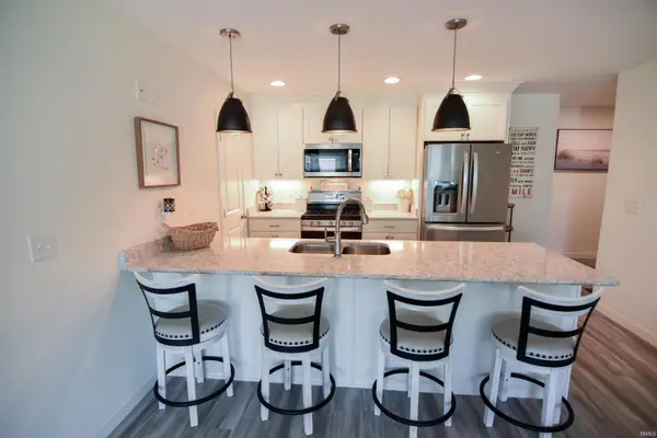 2543 Pecan Trace ***, Evansville, IN 47715