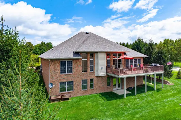 6097 Horizon DR, Columbus, IN 47201