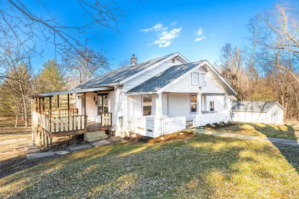 715 25Th ST, Bedford, IN 47421-5107