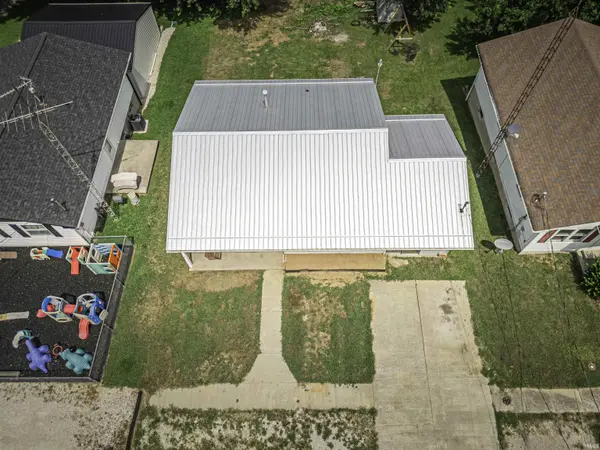 1410 E Poplar ST, Petersburg, IN 47567