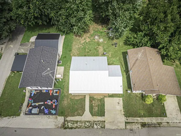 1410 E Poplar ST, Petersburg, IN 47567