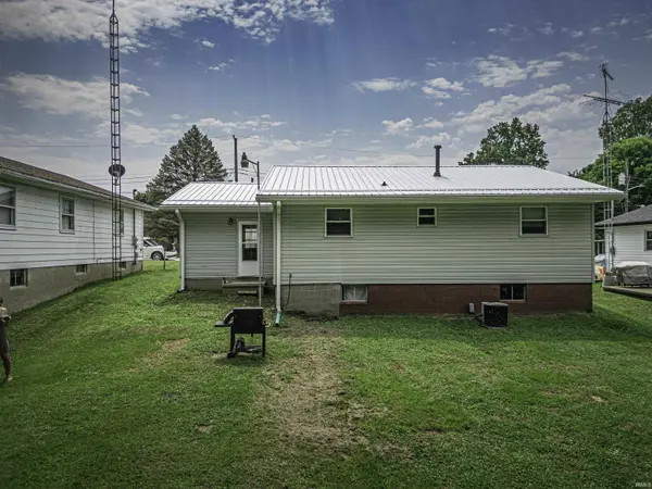 1410 E Poplar ST, Petersburg, IN 47567