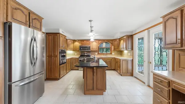 7540 Westerlin DR, Woodburn, IN 46797