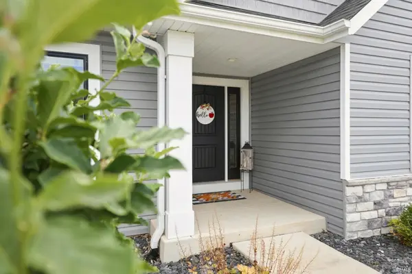 7474 Claypool XING, Fort Wayne, IN 46835-9282
