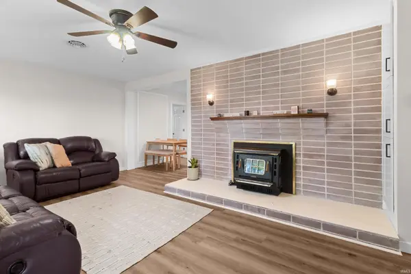 1406 W 38th ST, Marion, IN 46953