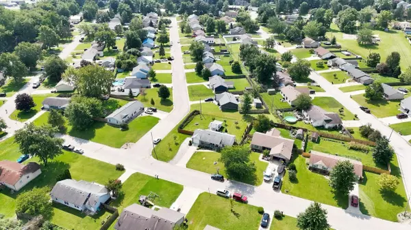 417 W Woodcreek DR, Ossian, IN 46777