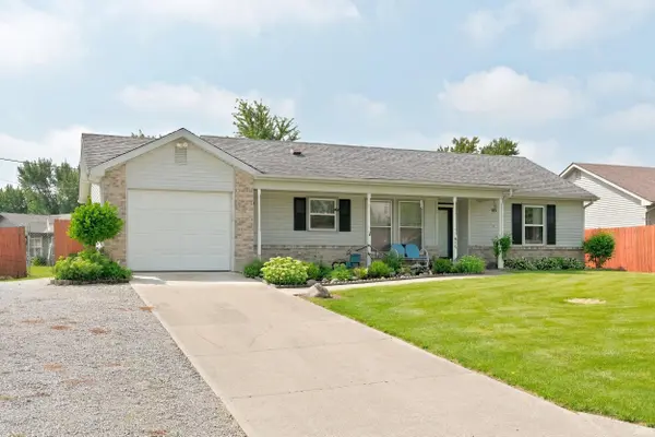 417 W Woodcreek DR, Ossian, IN 46777