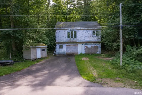 6709 E South Barbee DR, Pierceton, IN 46562-9197