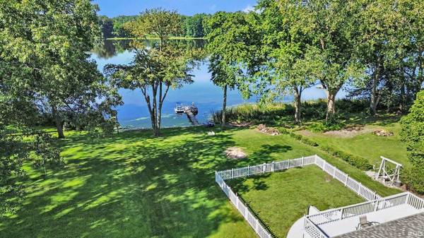 67855 Lake TRL, Lakeville, IN 46536-9710