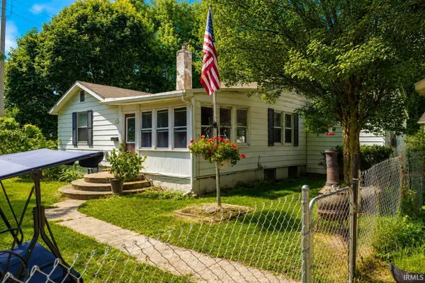 1501 Panama ST, Mishawaka, IN 46544