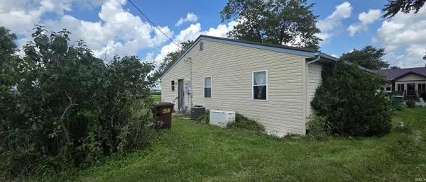 14712 State Line RD, Monroeville, IN 46773-9102