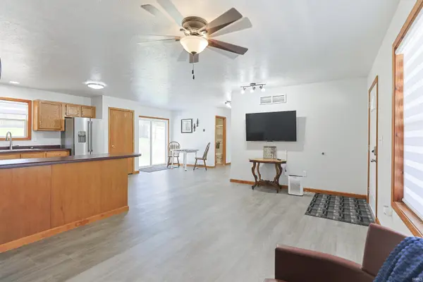 213 S Grand ST, Lakeville, IN 46536