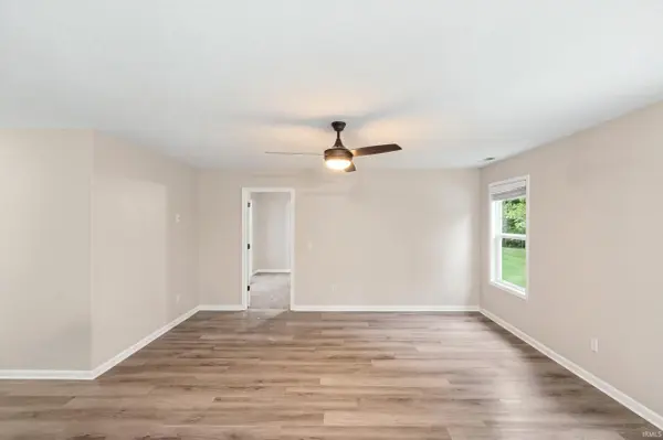 2703 Painted Desert RUN, Fort Wayne, IN 46808-3561