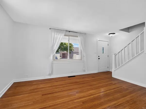 680 N Maddux ST, Markle, IN 46770