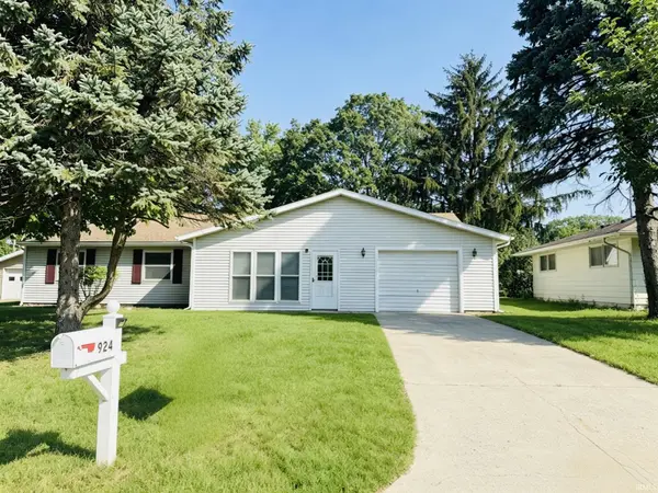 924 Princess DR, West Lafayette, IN 47906