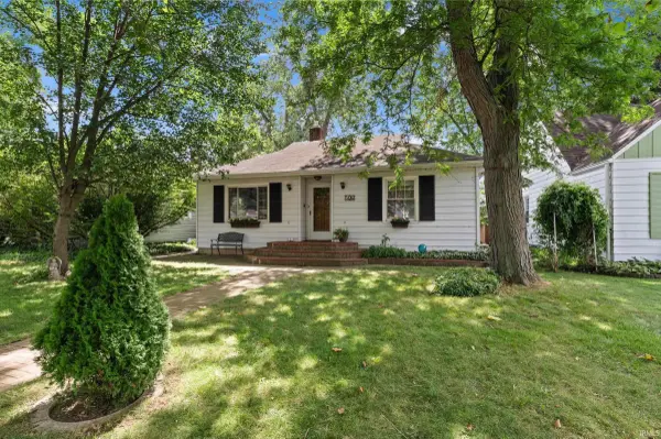506 Ostemo PL, South Bend, IN 46617