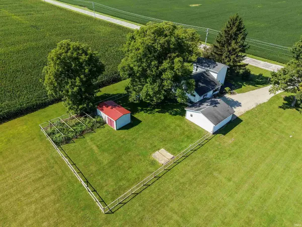 4295 S 600 W RD, Huntington, IN 46750-8118