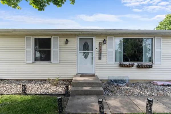 21407 Partridge RUN, Woodburn, IN 46797-9561