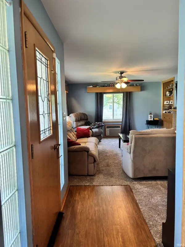 756 Hillcrest DR, Berne, IN 46711