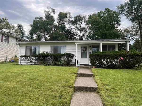 1854 N Elmer ST, South Bend, IN 46628-3204