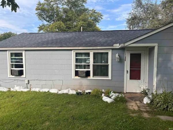 1801 S Oakdale DR, Yorktown, IN 47396