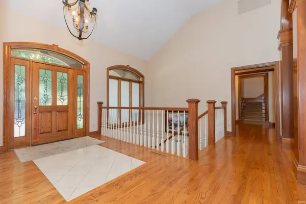 4801 Royal Oak DR, Evansville, IN 47720