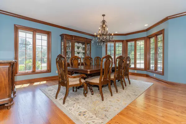 4801 Royal Oak DR, Evansville, IN 47720