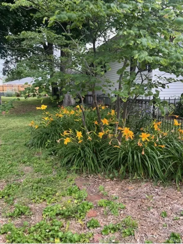 506 N 3rd ST, Vincennes, IN 47591