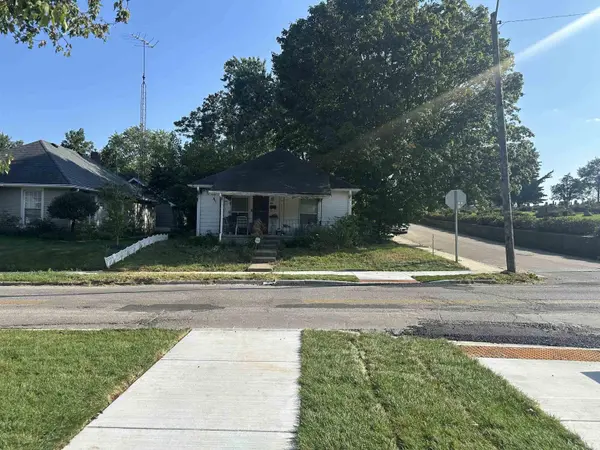935 W Kirkwood AVE, Bloomington, IN 47404