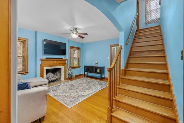1706 Clover LN, Fort Wayne, IN 46808