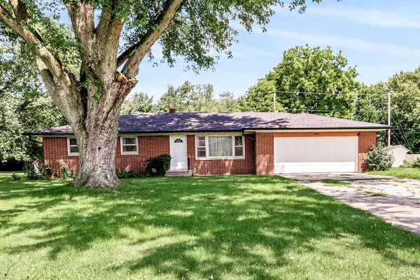 26067 Walnut VLY, Elkhart, IN 46517-2229