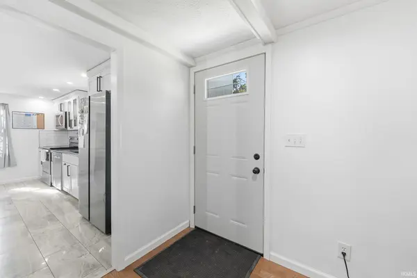 2777 W 640 N ***, Rockfield, IN 46977