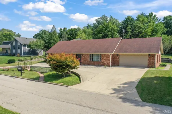 411 Castle BLVD, New Castle, IN 47362-2942