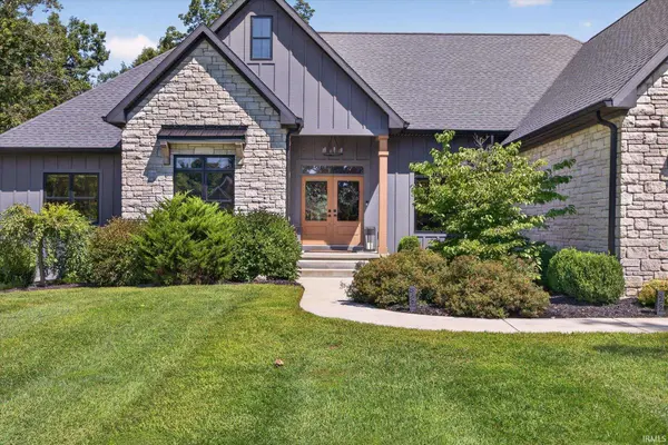6060 W Corral Way DR, Bloomington, IN 47403-8208