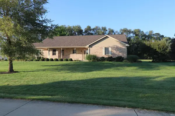 1681 E Garnett DR, Frankfort, IN 46041