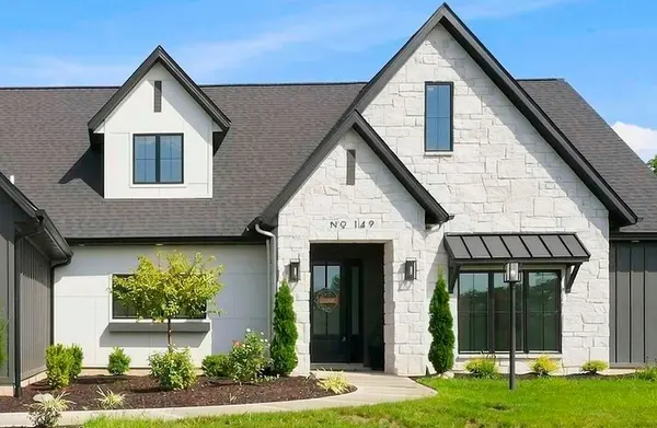 149 W Basalt DR, Huntertown, IN 46748-9554