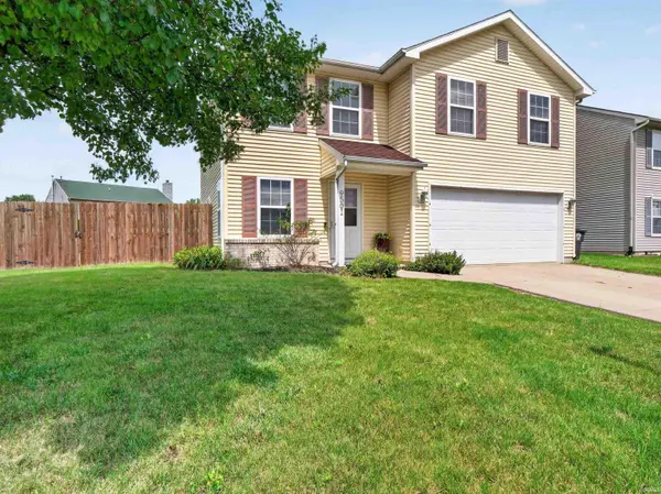 9501 Golden Oak DR, Fort Wayne, IN 46835-9231