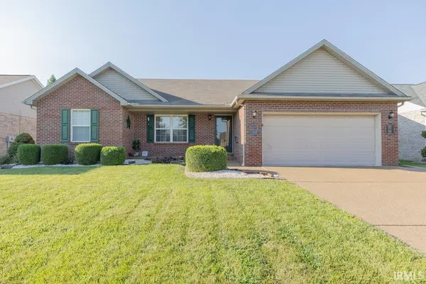10681 Midway DR, Newburgh, IN 47630