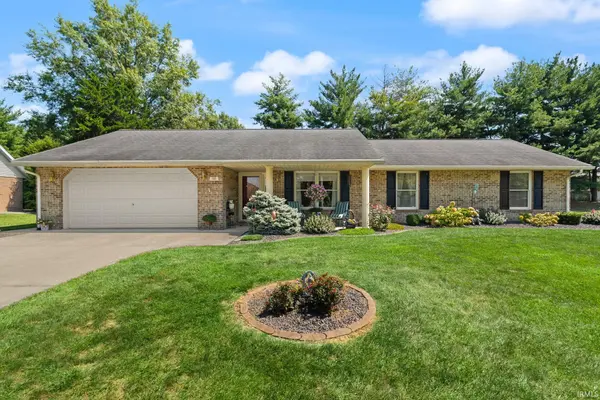 380 Lechner LN, Jasper, IN 47546