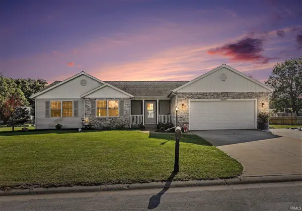 58044 Heritage Pointe DR, South Bend, IN 46619-9488