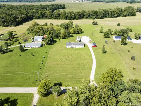 4282 Lamott RD, Centerville, IN 47330