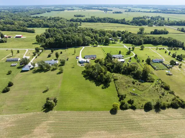 4282 Lamott RD, Centerville, IN 47330