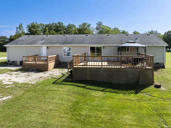 4282 Lamott RD, Centerville, IN 47330