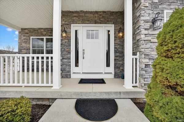 1621 W Dove DR, Bloomington, IN 47403-8731