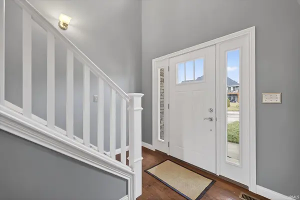 1621 W Dove DR, Bloomington, IN 47403-8731
