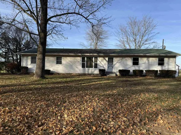 2418 E 550 North RD, Rochester, IN 46975