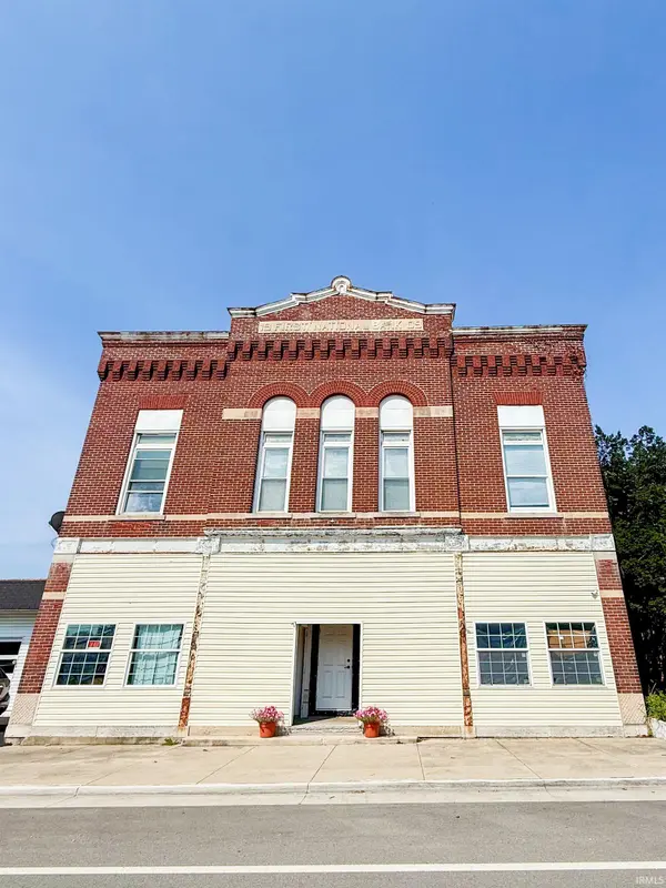 118 S Walnut ST, Ridgeville, IN 47380