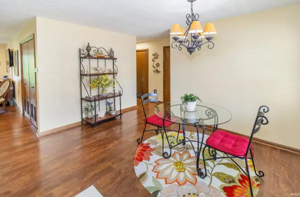 714 Senate AVE, Evansville, IN 47711